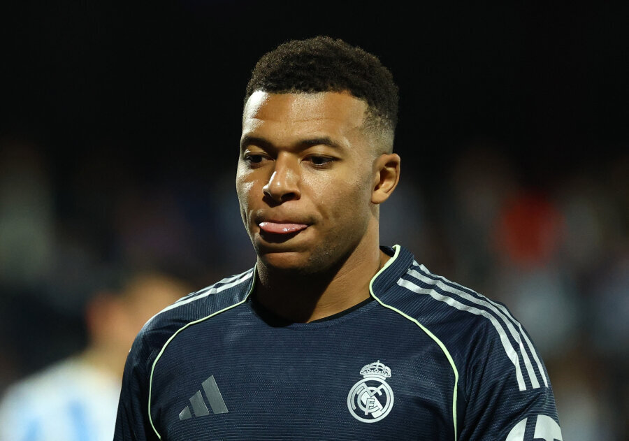 "Real" fans shake their heads: K. Mbappe's team is sinking.