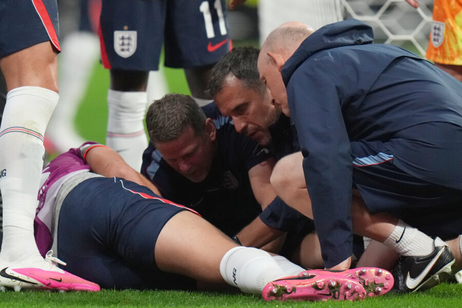After the England match – a disaster that could end very sadly for J. Henderson