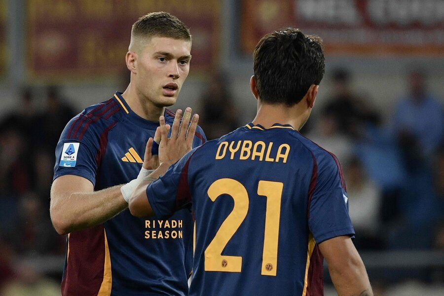 P. Dybala will continue to stay at the 'Roma' club.