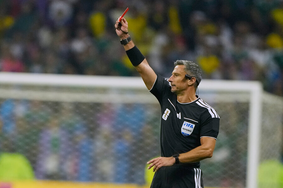 It has been revealed the referees for the World Championship final