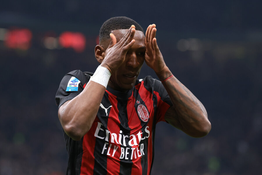 AC Milan player P. Estupinan continues his career at Aston Villa