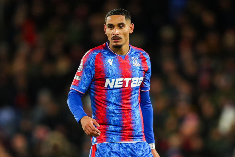 Chelsea will sign Crystal Palace defender