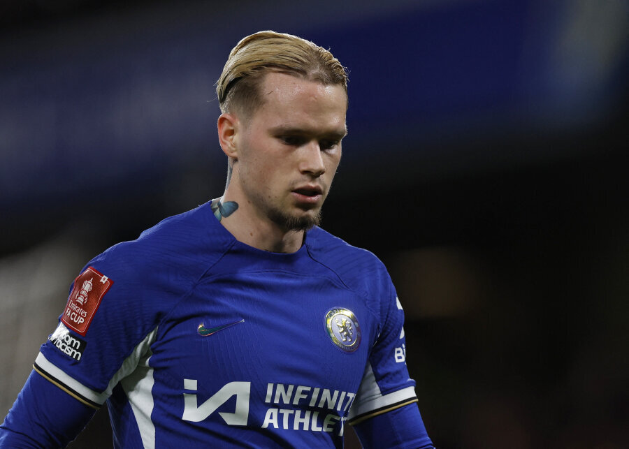 M. Mudryk, who became a disappointment for Chelsea, returns to the pitch