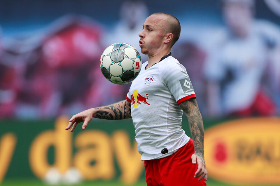 Angelino on loan from Roma to La Coruna club