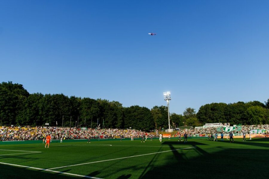 Žalgiris fans instantly swept up tickets for the match against Hajduk