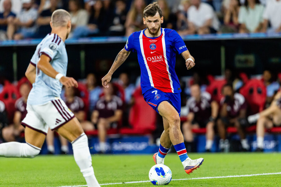 UEFA Super Cup – In the Hands of PSG Football Players