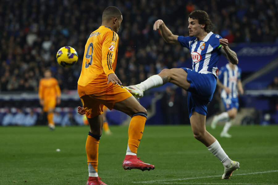 La Liga tries to reduce the financial gap with the English Premier League.