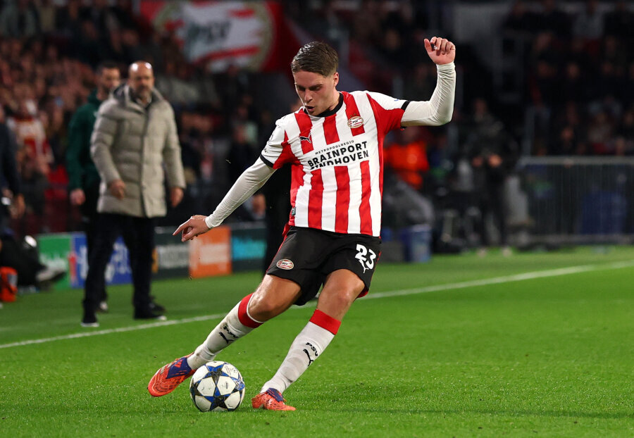 Dortmund's Borussia will strengthen with defender J. Veerman