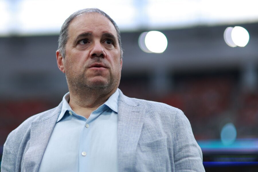 The most realistic candidate capable of ousting the failing G. Infantino from his position.