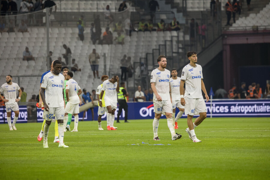 Marseille suffered a defeat in a high-scoring match.