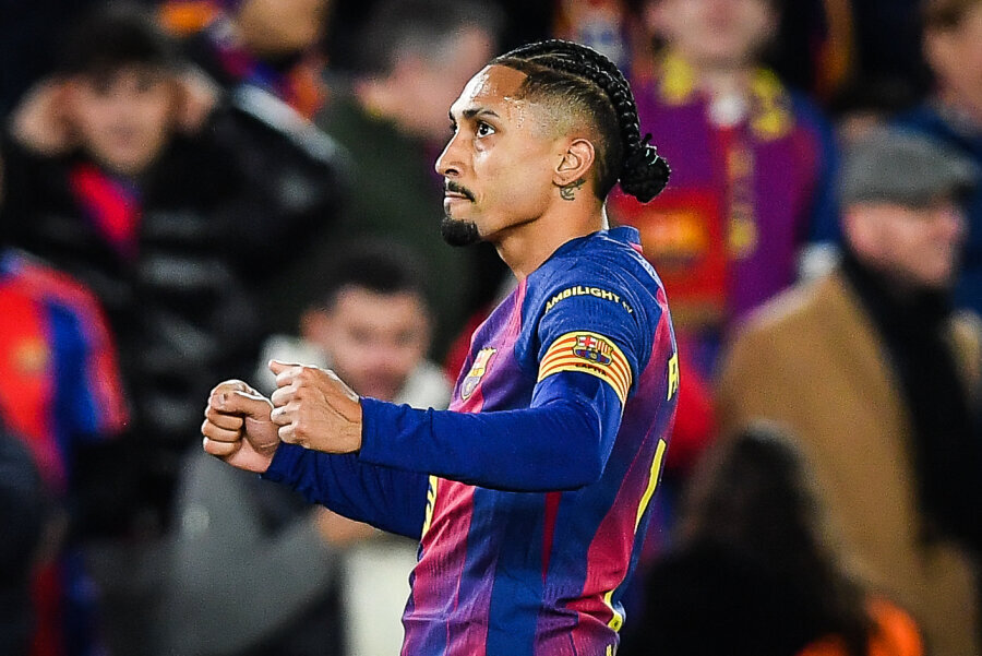 Barcelona is having successful negotiations with Raphinha