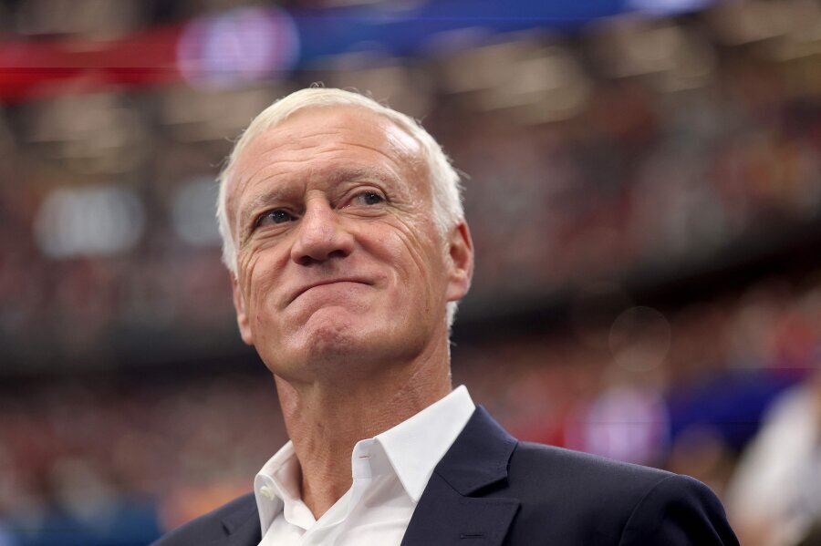 Clarifying D. Deschamps' Career Plans