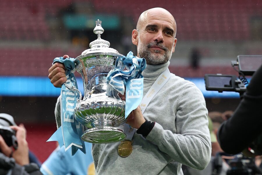 P. Guardiola expressed support for the 'Man City' club
