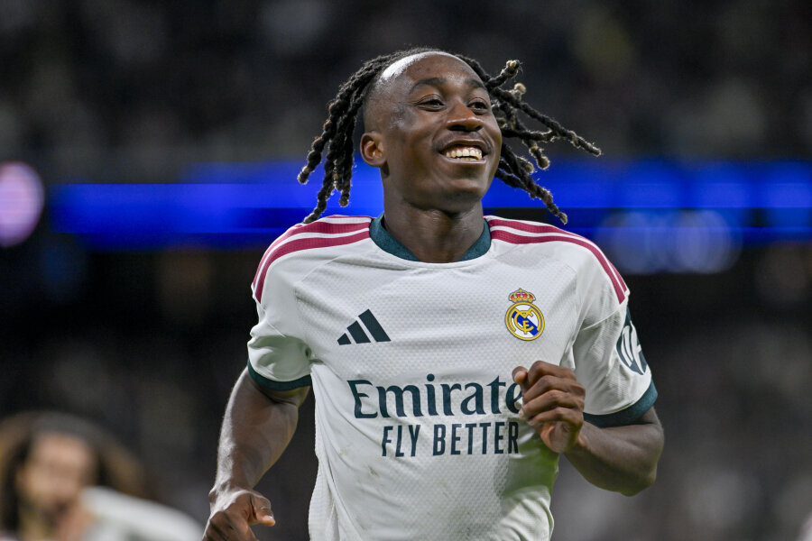 Y. Diomande silenced critics and celebrated his goal in L. James style